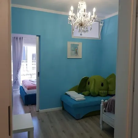 Happy 15 Basen & Kort Tenisowy, Ochrona 24h Apartment Pobierowo