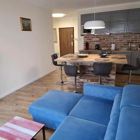 Happy 15 Basen & Kort Tenisowy, Ochrona 24h Pobierowo