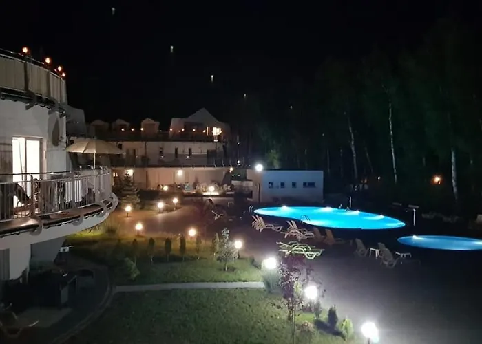 Happy 15 Basen & Kort Tenisowy, Ochrona 24h * Pobierowo