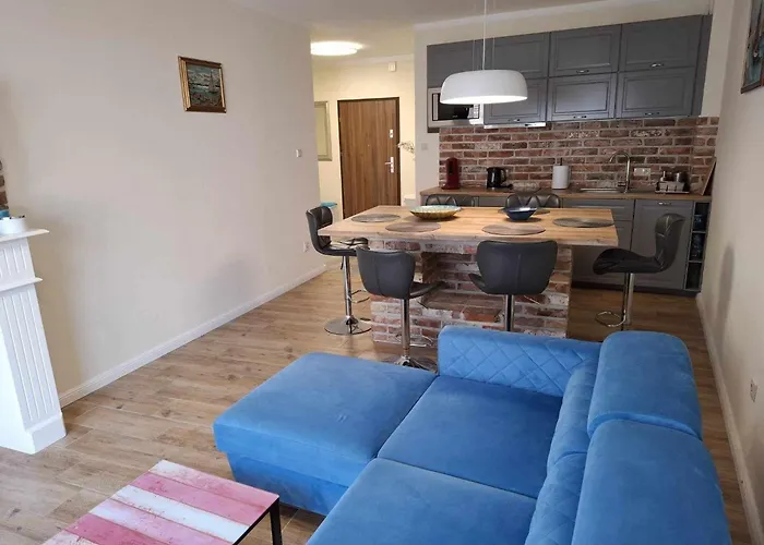 Happy 15 Basen & Kort Tenisowy, Ochrona 24h Pobierowo